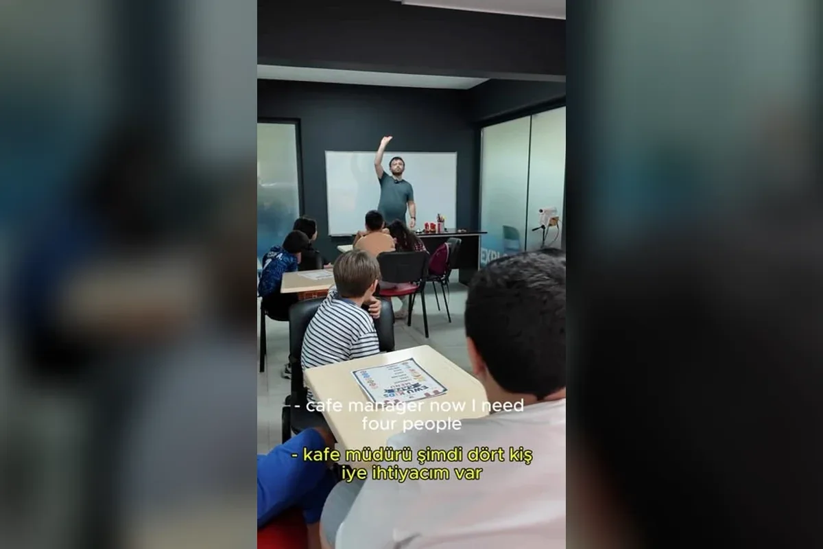 EWU Kids Café: İngilizceyi Rol Oyunuyla Kullandık